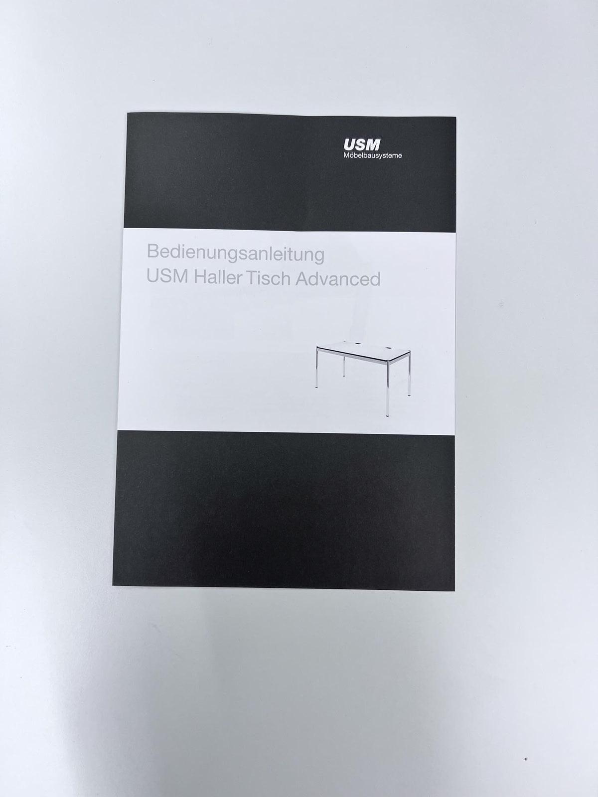 USM Haller Advanced Tisch, Kunstharz Perlgrau, 200x100cm