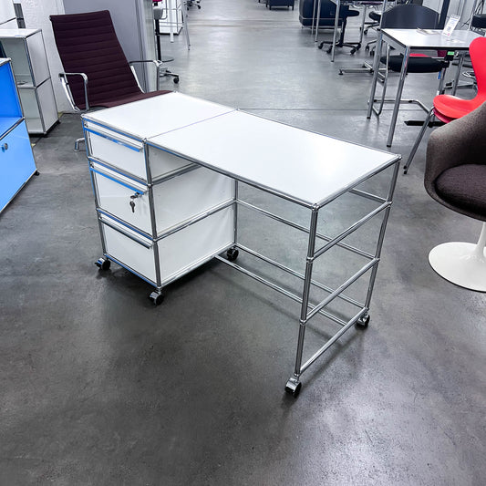USM Home-Office-Pult, Reinweiss, 2 A5, 1 A6 Schubladen, Q1