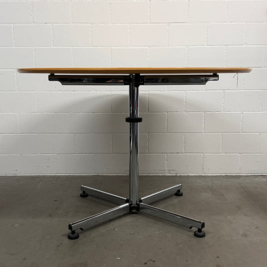 USM Kitos Occasion Tisch, rund, 110cm, Buche furniert