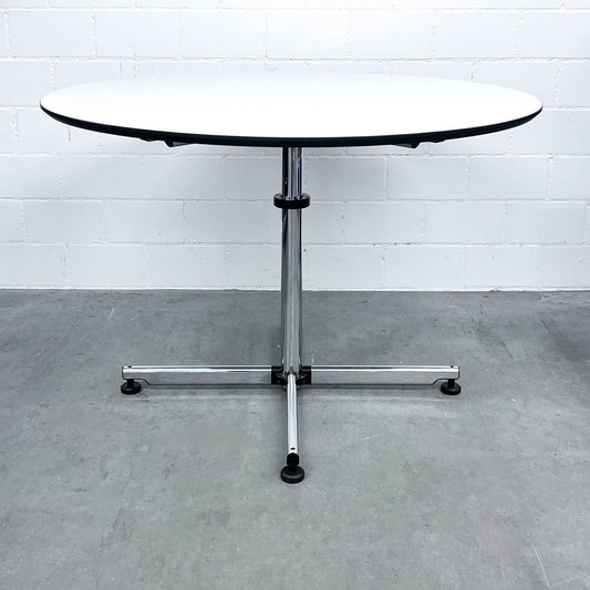 USM Kitos Tisch, Kunstharz Perlgrau, rund, 110cm, Q1