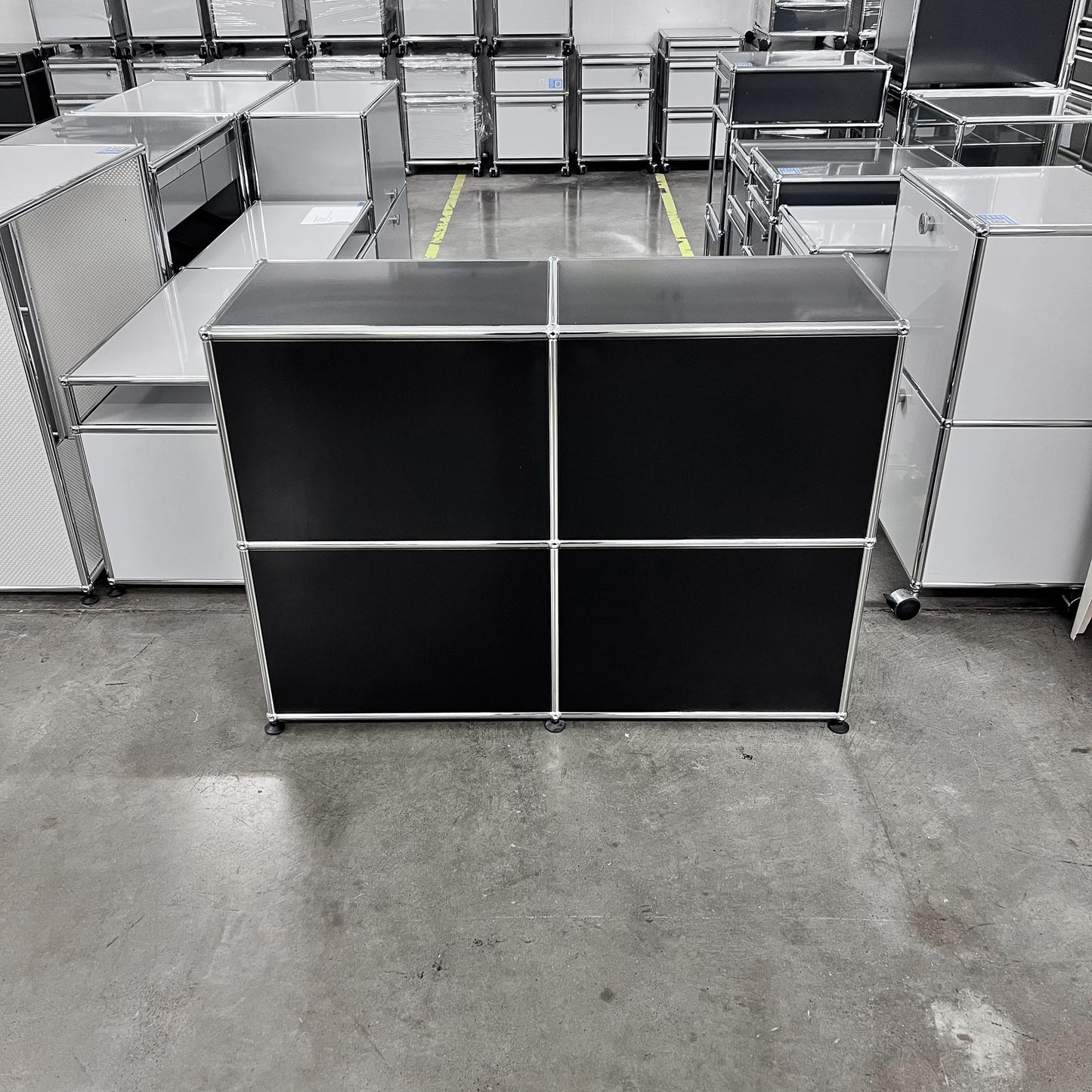 USM Regal mit Postfächer, Graphitschwarz, Q1