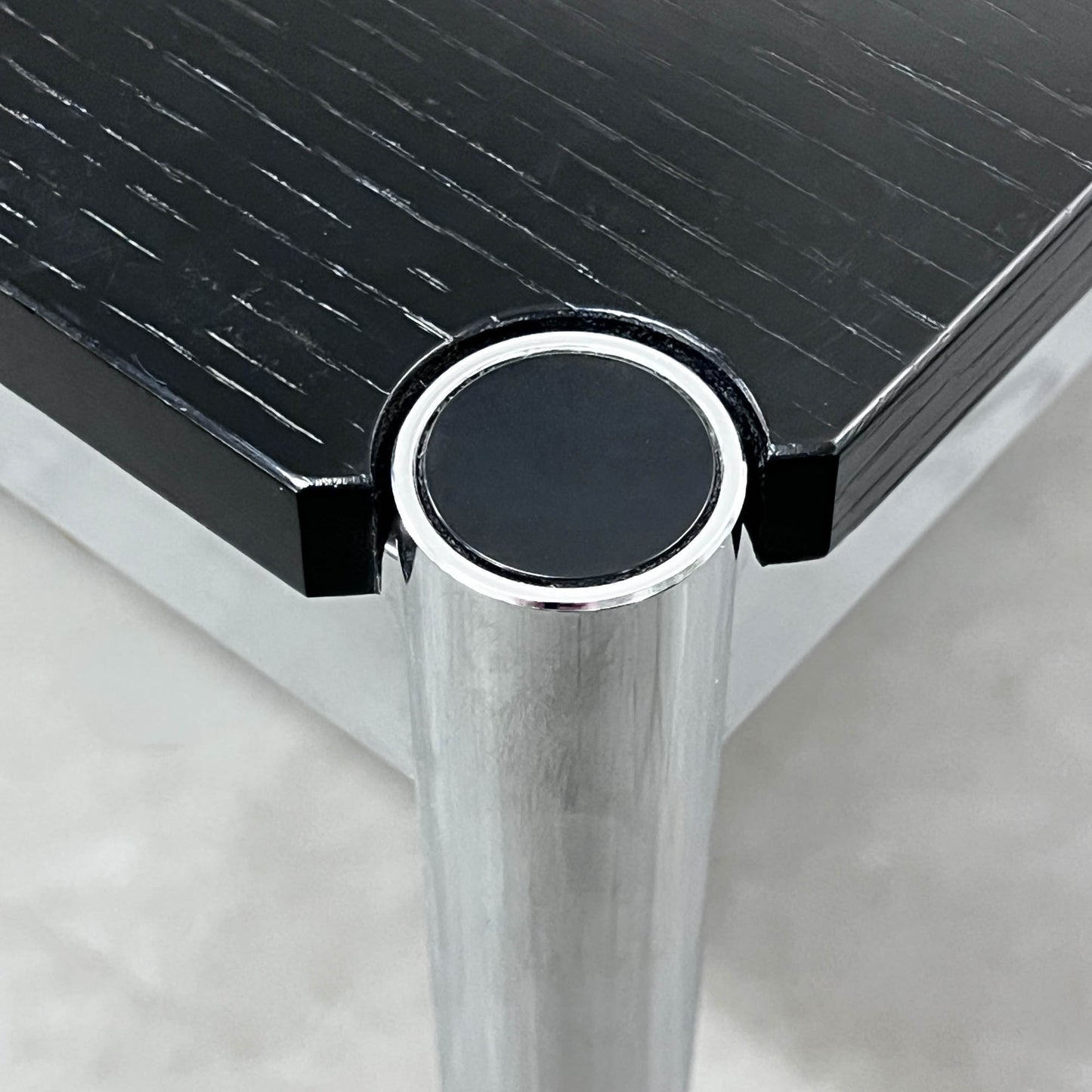 USM Tisch, Eiche Schwarz, 200x100cm, Q3