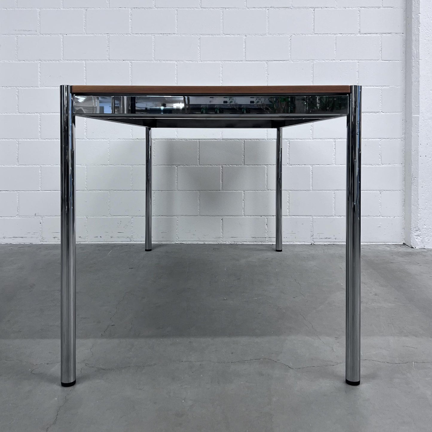 USM Tisch, Kirsche furniert, 150x75cm, Q2