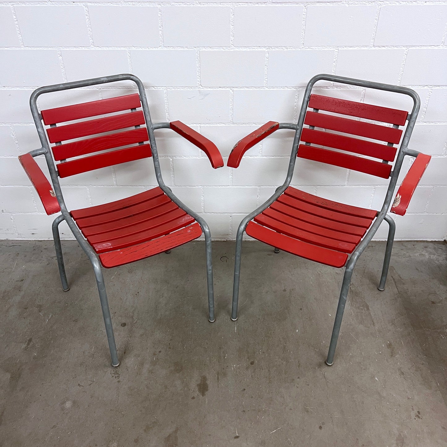 2 Gartenstühle, Atelier Alinea, rot