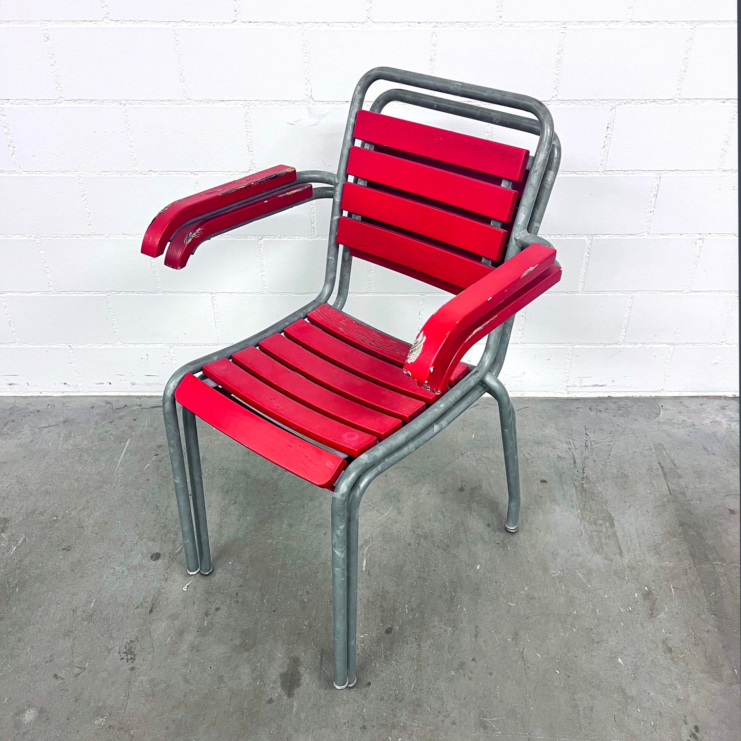 2 Gartenstühle, Atelier Alinea, rot