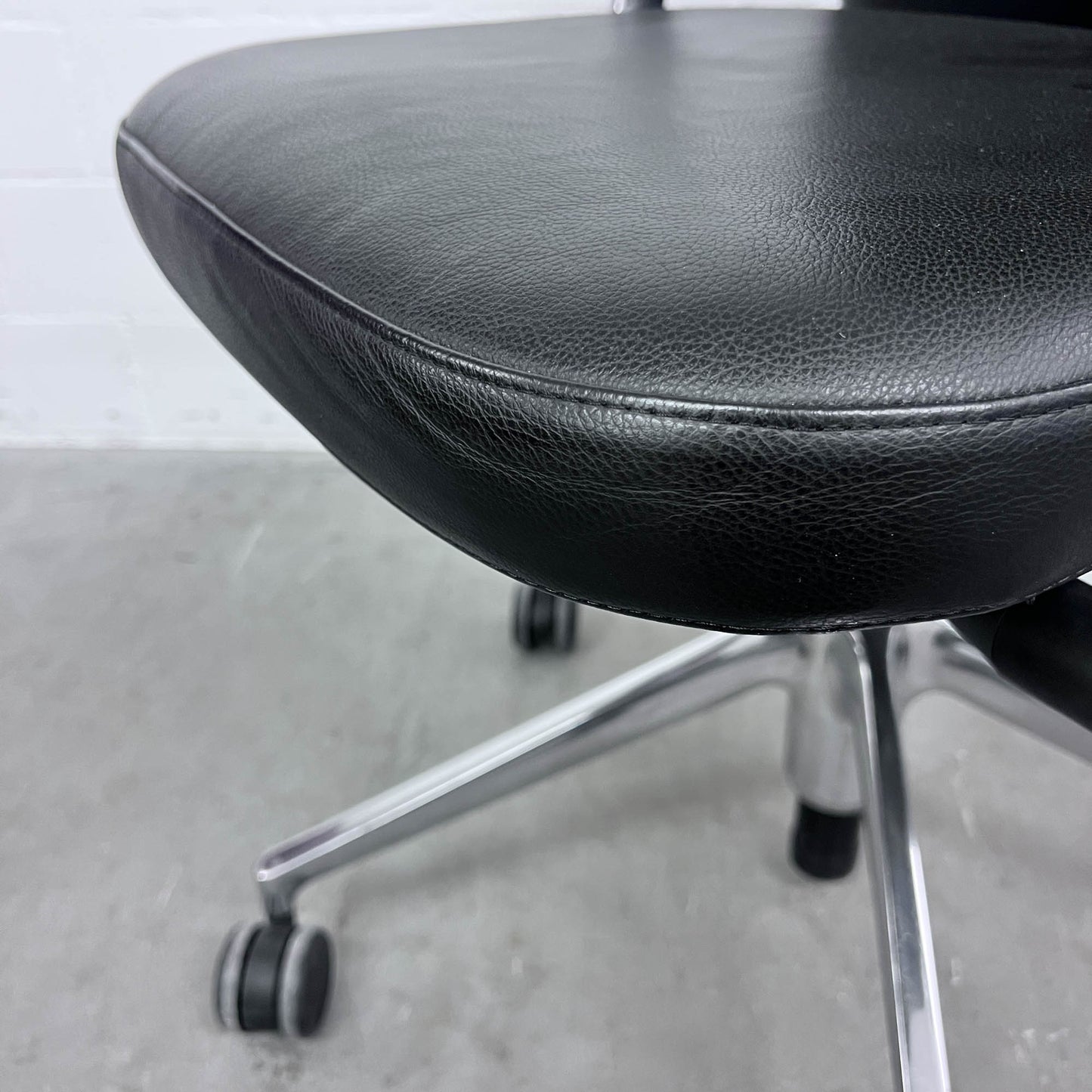 Bürodrehstuhl ID Trim L, Leder Schwarz, Antonio Citterio, Vitra, top Zustand
