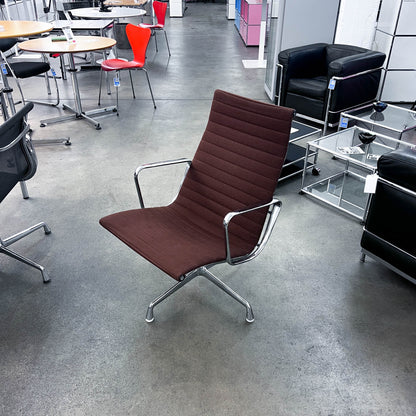 Eames Aluminium Chair Lounge, Herman Miller, Hopsak, braun