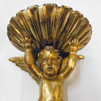 Zwei Engel mit Muscheln, Wanddekoration