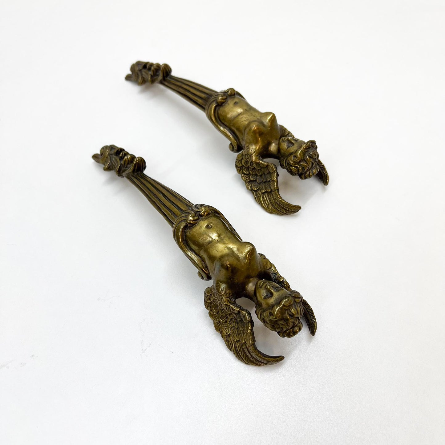 Engelfiguren-Paar, Messing