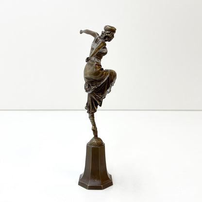 Tänzerin auf Sockel, Art Déco