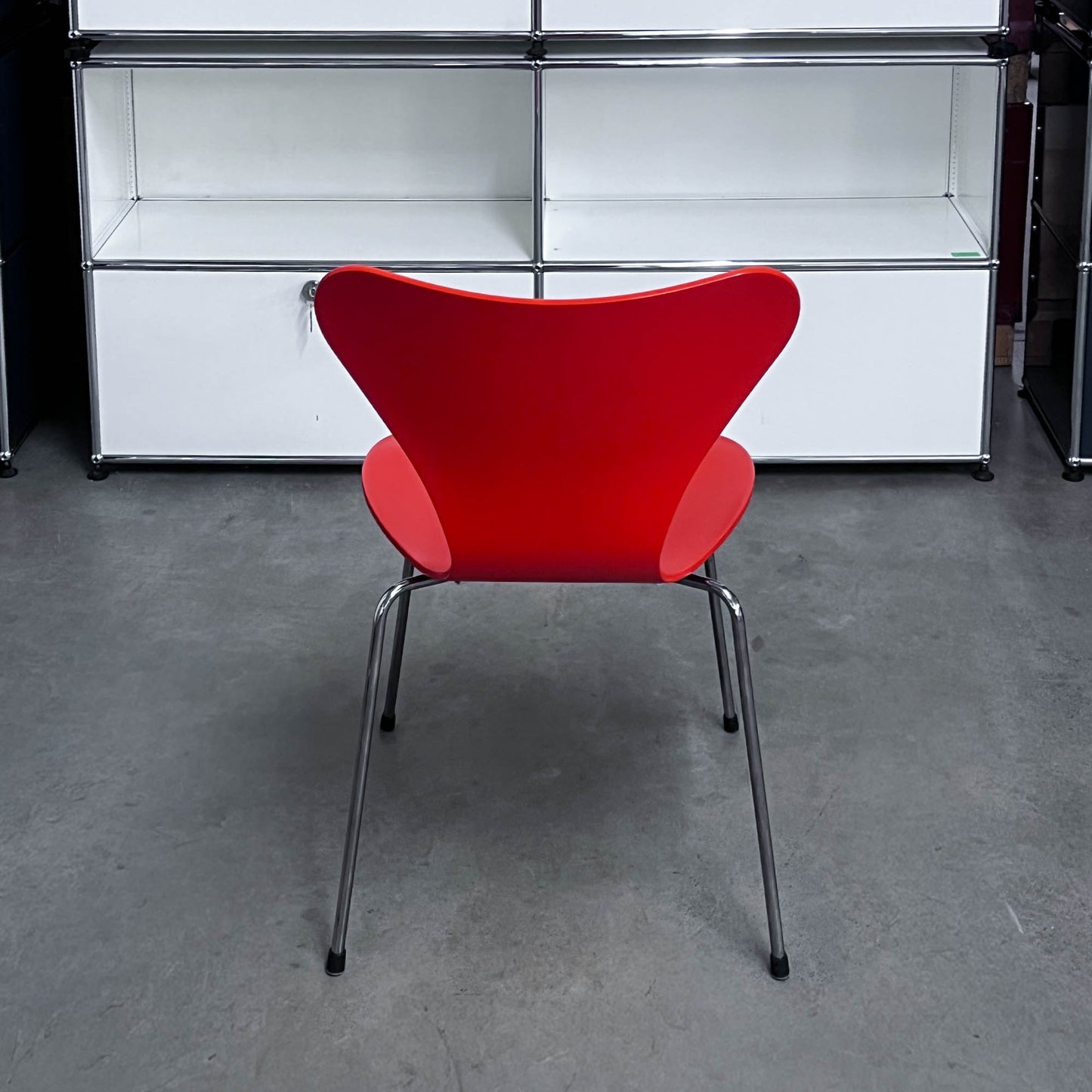 Fritz Hansen Serie 7 Stuhl, rot
