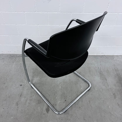 Giroflex 16 Freischwinger Stuhl schwarz Solutionpool