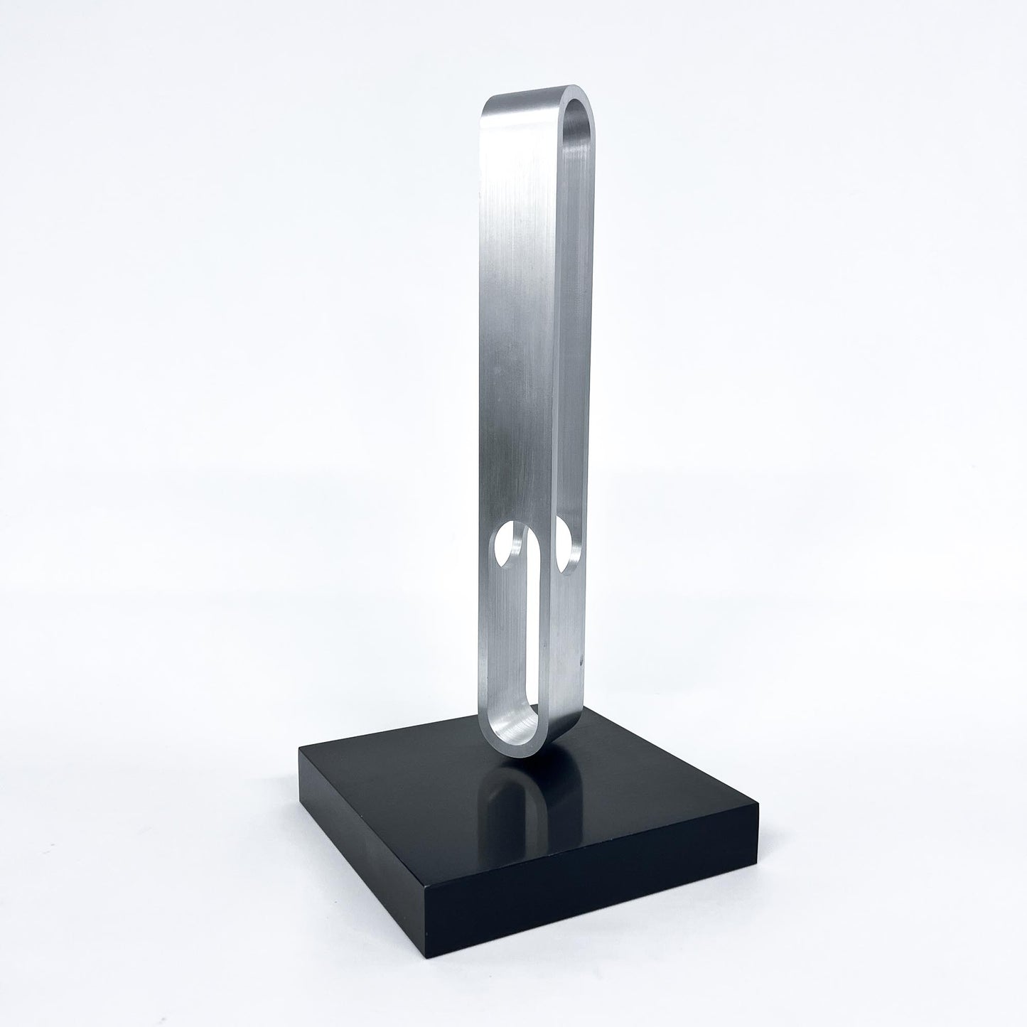 Aluminium Stele, Knut Hesterberg