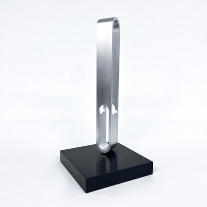 Aluminium Stele, Knut Hesterberg