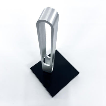 Aluminium Stele, Knut Hesterberg