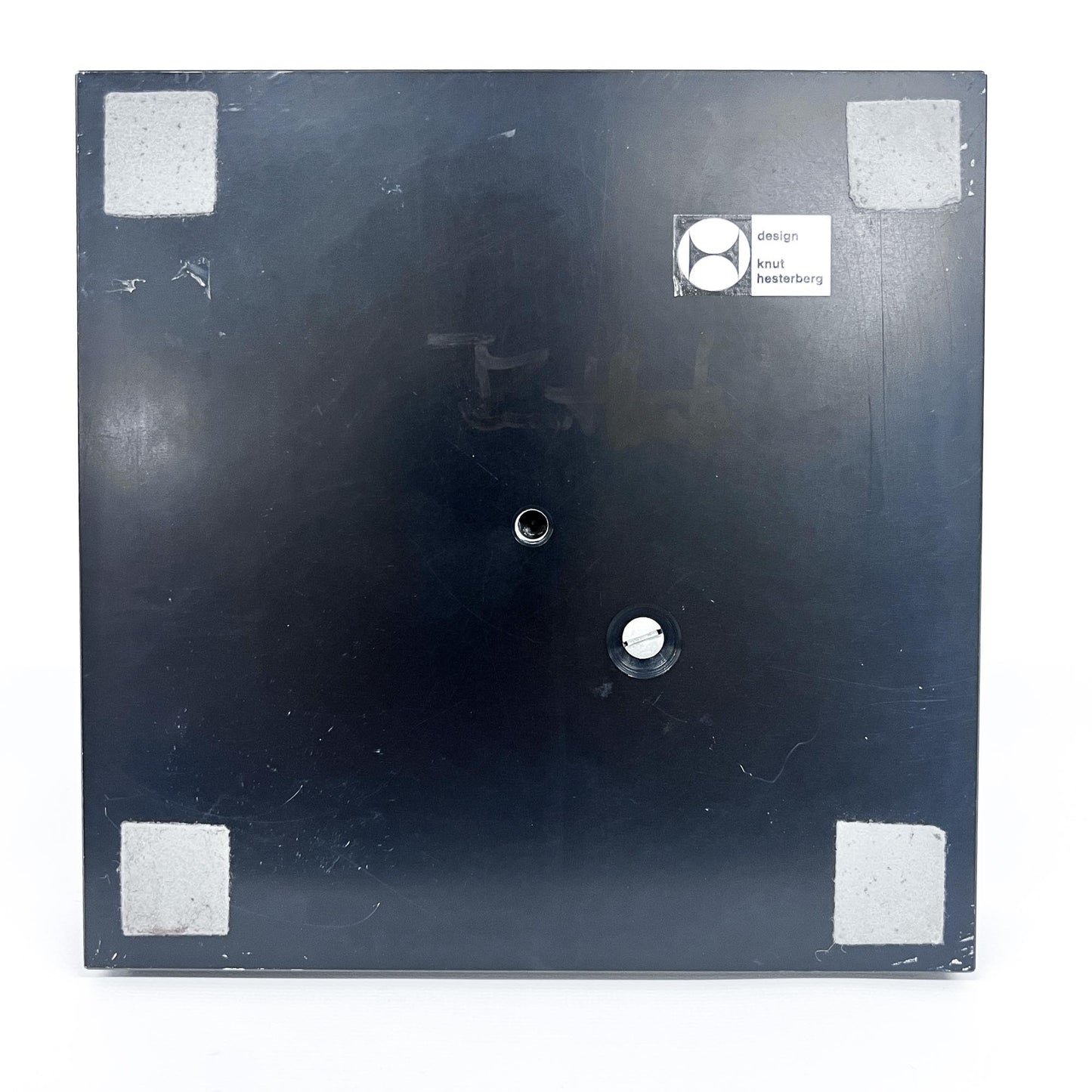 Aluminium Stele, Knut Hesterberg