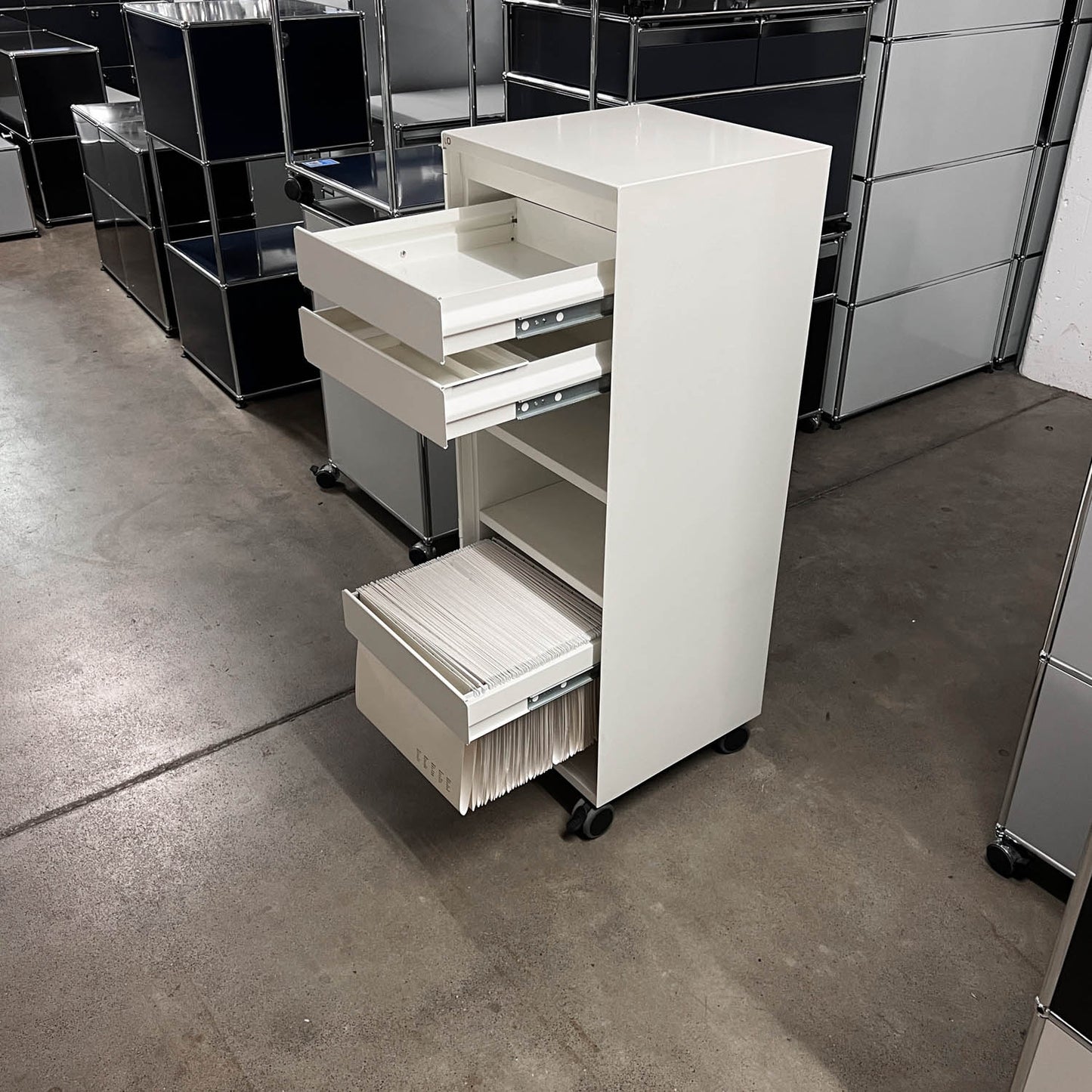 Lista Office LO Caddy 6600, weiss