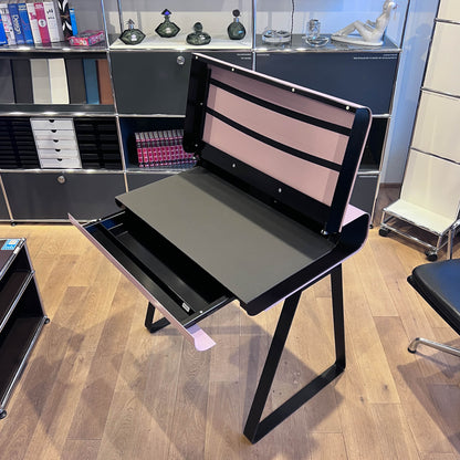 Sekretär rosa, Müller Möbelfabrikation