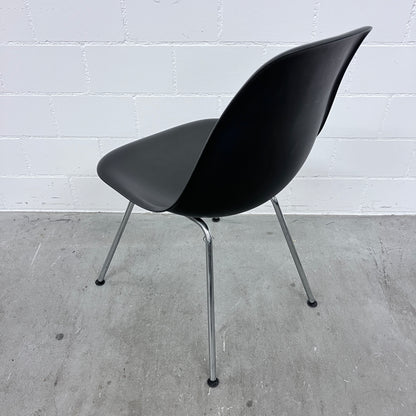 Plastic Chair RE, Schwarz von Vitra, Sitzhöhe 43cm