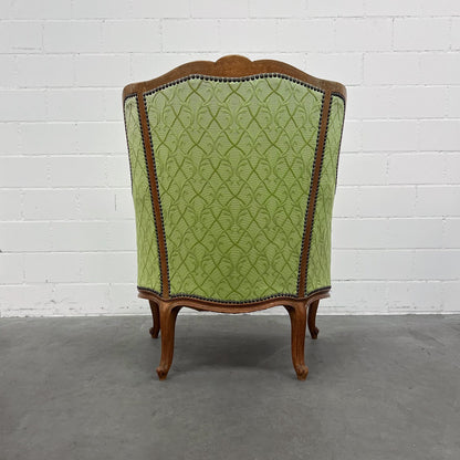 Sessel im Louis XV-Stil, grün, neu bezogen und gepolstert