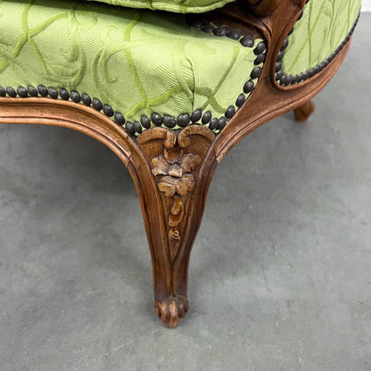 Sessel im Louis XV-Stil, grün, neu bezogen und gepolstert