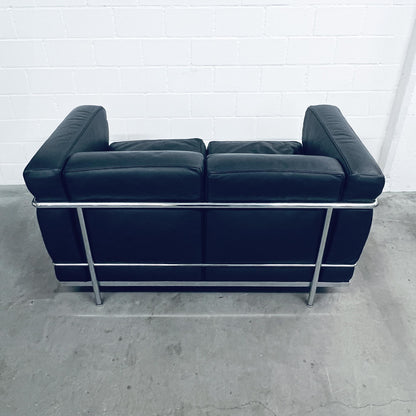Sofa Le Corbusier LC2, 2-Plätzer, Leder-schwarz