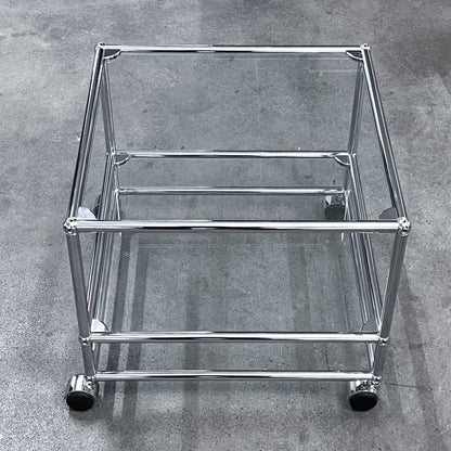 USM Beistelltisch auf Rollen, Q1