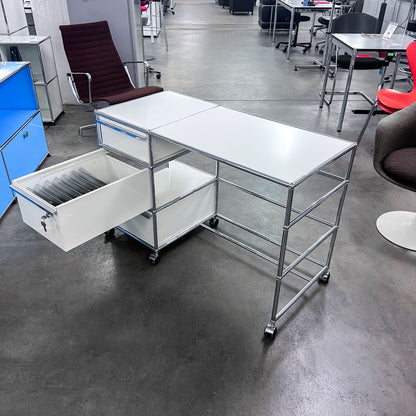 USM Home-Office-Pult, Reinweiss, 2 A5, 1 A6 Schubladen, Q1