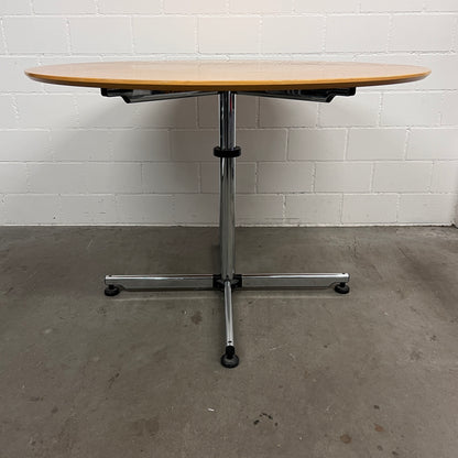 USM Kitos Occasion Tisch, rund, 110cm, Buche furniert