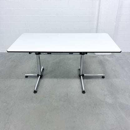 USM Kitos Tisch, 150x75cm, Kunstharz Perlgrau, Q1