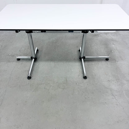 USM Kitos Tisch, 150x75cm, Kunstharz Perlgrau, Q1