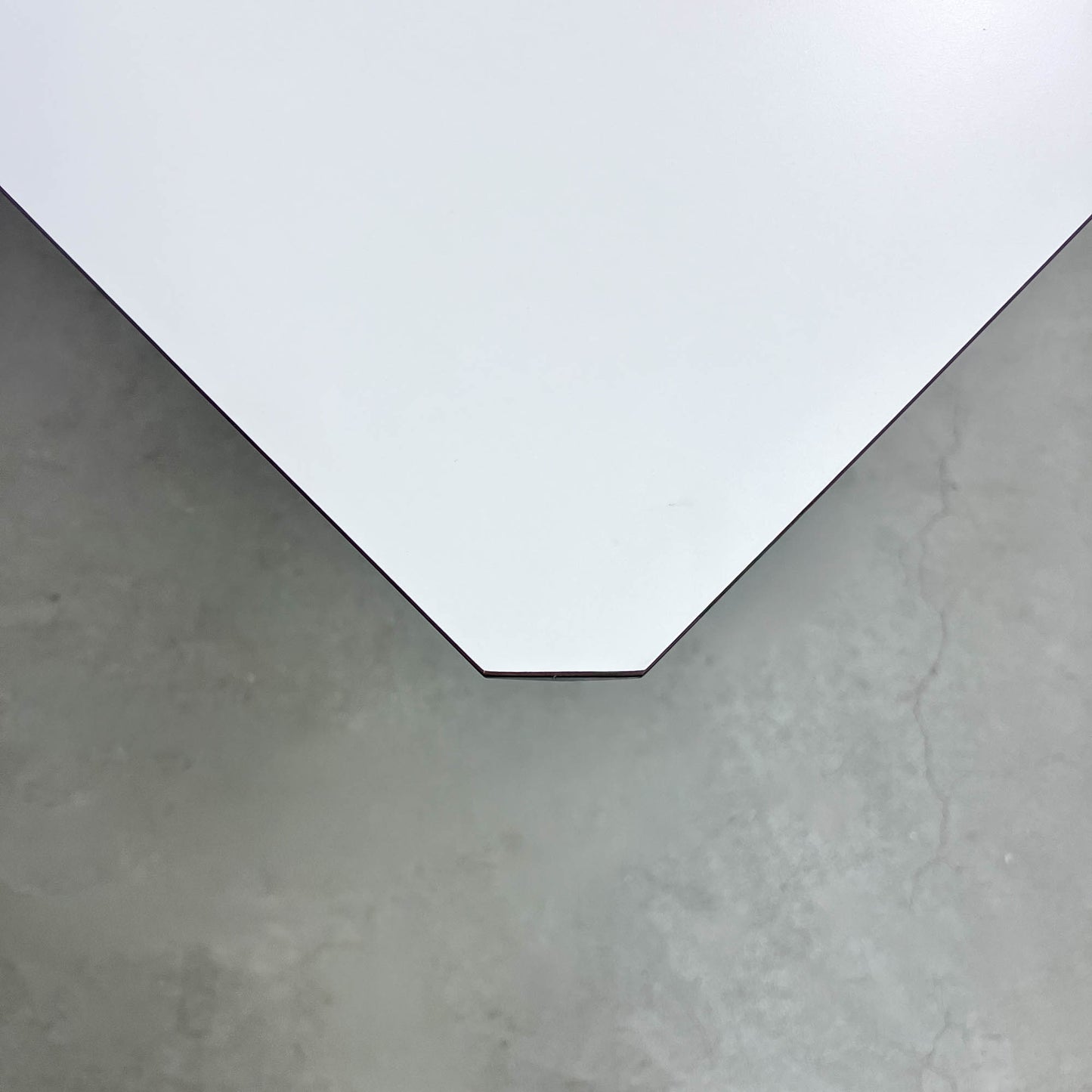 USM Kitos Tisch, 150x75cm, Kunstharz Perlgrau, Q1