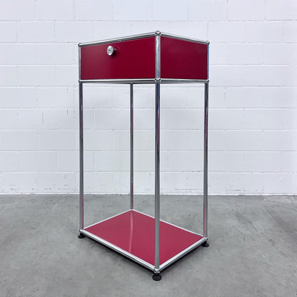 USM Konsole, Rubinrot, Klapptür, 50cm