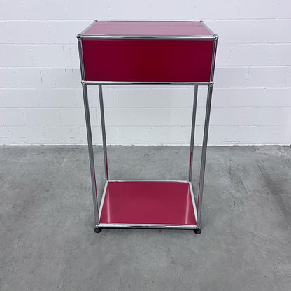 USM Konsole, Rubinrot, Klapptür, 50cm