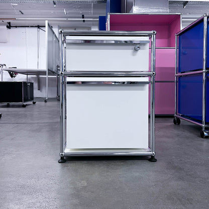 USM Korpus, reinweiss, A4, A6 Schubladen, Q1