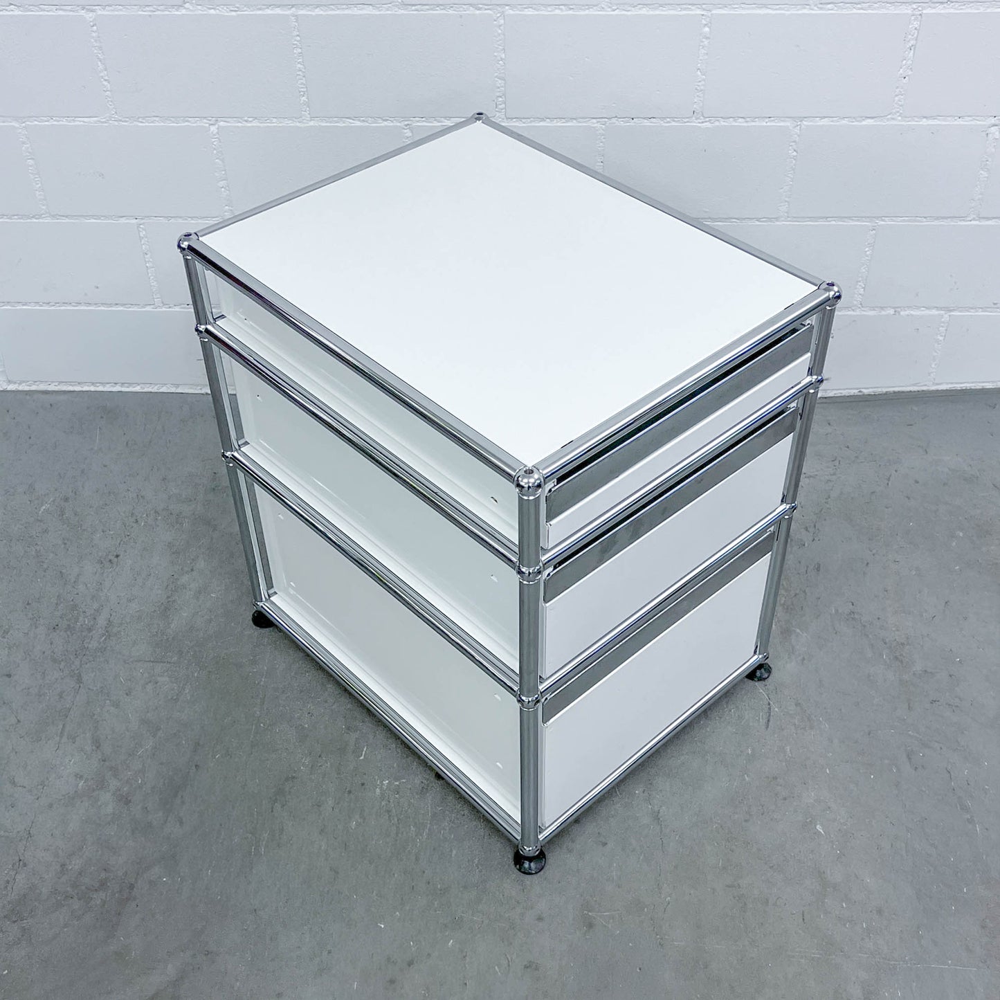 USM Korpus, Reinweiss, A5, A6, A7 Schublade, Q1