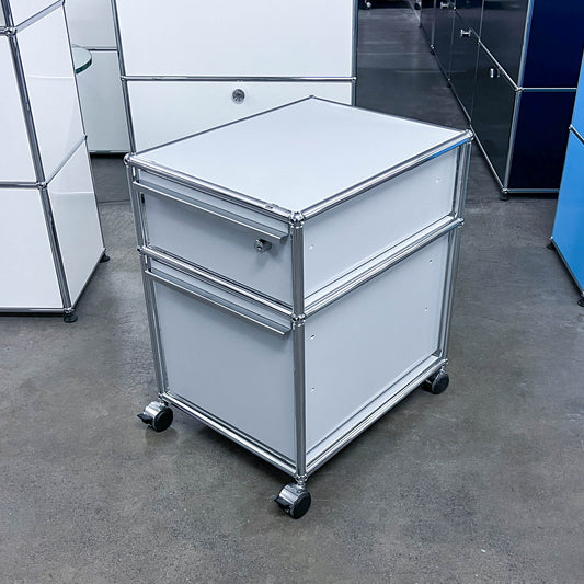 USM Rollkorpus, Lichtgrau, A4, A6 Schubladen, abschliessbar, Q2