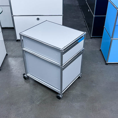 USM Rollkorpus, Lichtgrau, A4, A6 Schubladen, abschliessbar, Q2