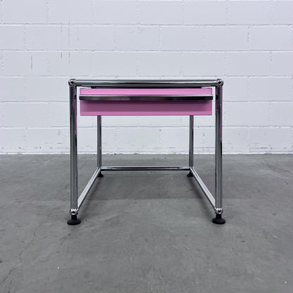 USM Nachttisch, Rosa, neuwertig