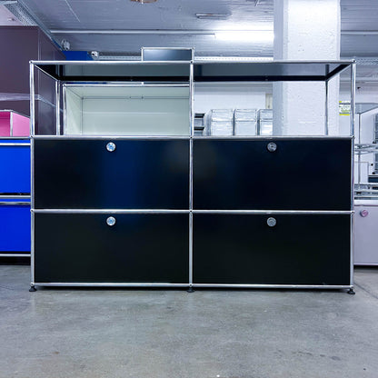 USM Regal, Graphitschwarz, 4 Klapptüren, Q1