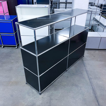 USM Regal, Graphitschwarz, 4 Klapptüren, Q1