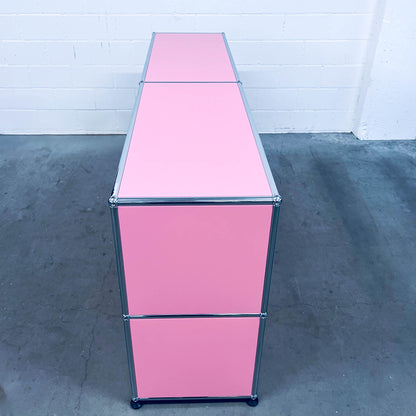 USM Regal, Rosa mit 2 Klapptüren, neuwertig