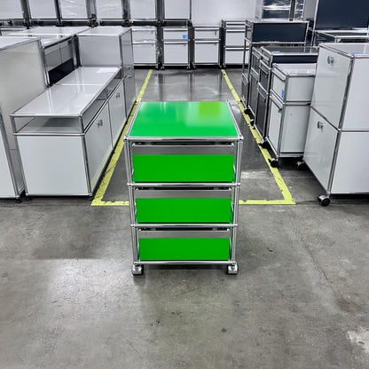 USM Rollkorpus, Grün, 3 A6 Schubladen, Q1