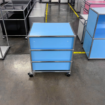 USM Rollkorpus, Hellblau, 3 A6 Schubladen, neuwertig