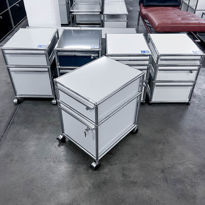 USM Rollkorpus, Lichtgrau, A4, A6 Schubladen, Q1