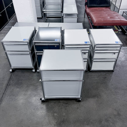 USM Rollkorpus, Lichtgrau, A4, A6 Schubladen, Q1