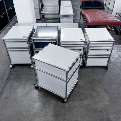 USM Rollkorpus, Lichtgrau, A4, A6 Schubladen, Q1