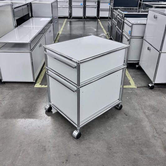 USM Rollkorpus, lichtgrau, A4, A6 Schubladen, Q1