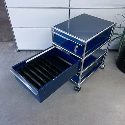 USM Rollkorpus, Stahlblau, 3 A6 Schubladen, Q1