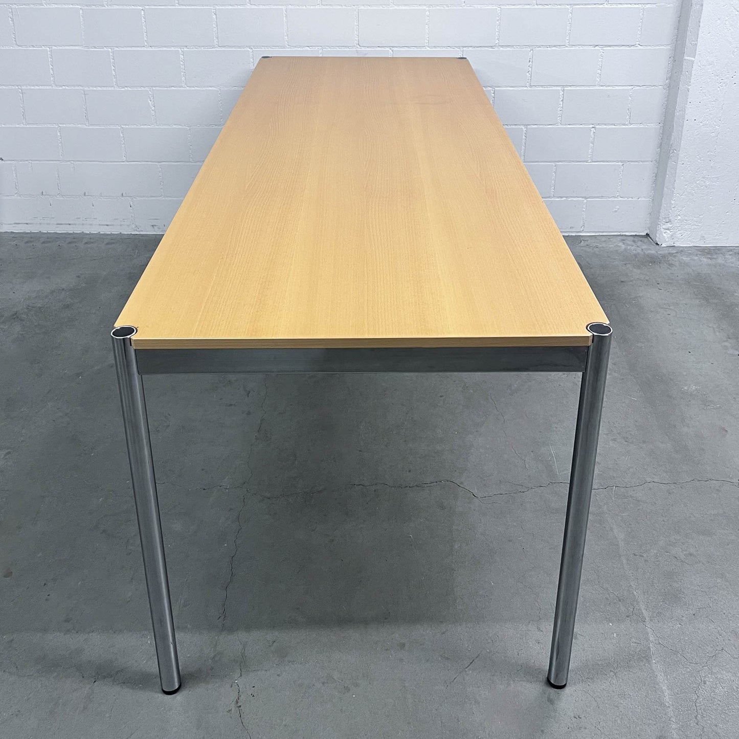 USM Tisch, Ahorn gebleicht, 200x75cm, Q3